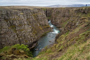 Canyon et cascade de Kolugljúfur à Víðidalstunga